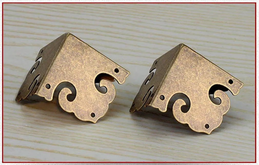 Tiazza Brass Corner Protectors 36x36mm | Antique Bronze, Full Encase, 4 Pieces - view 6