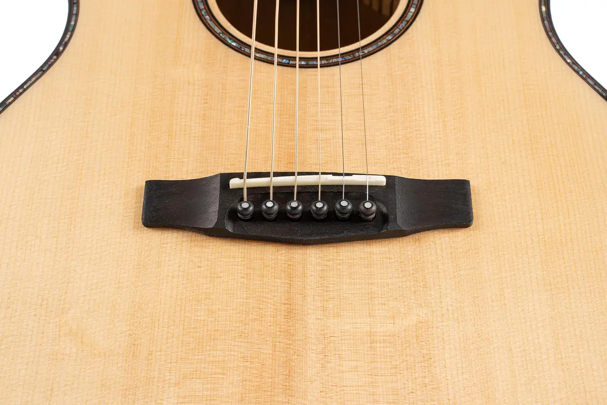 Cort Grand Regal Series Acoustic-Electric Guitar, Natural Glossy | Bevel Cut Grand Auditorium, Full Size, Myrtlewood & Sitka Spruce - view 3