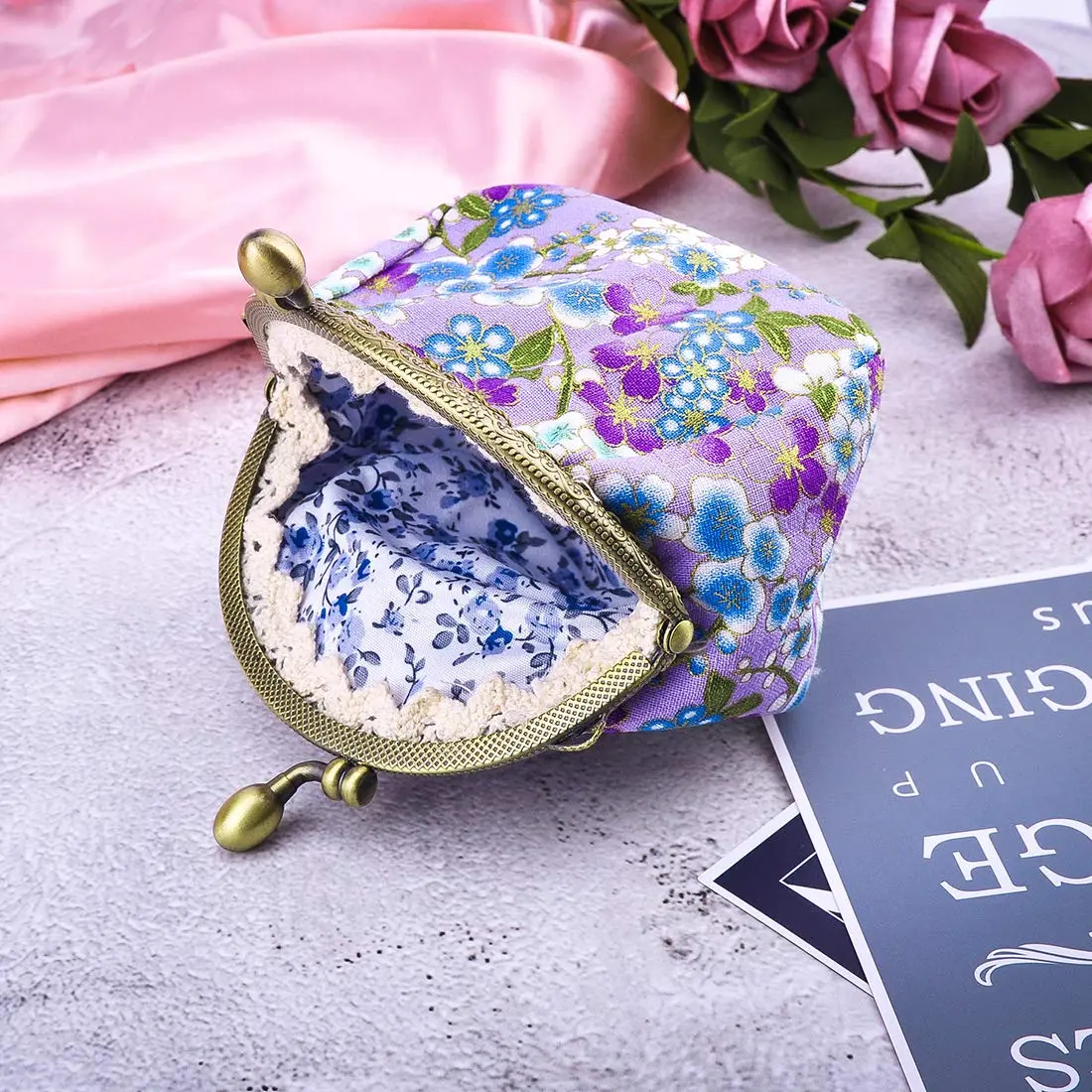 Oyachic Coin Purse, Floral Change Purse, Vintage Coin Pouch, Small Wallet with Kiss Lock Clasp for Women, Girls | Compact & Durable Canvas Design - view 4