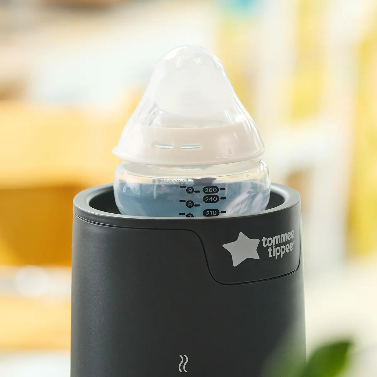 Tommee Tippee Easiwarm Bottle Warmer, Automatic Timer, One-Dial | Fast, Safe & BPA-Free Baby Bottle Heating - view 3