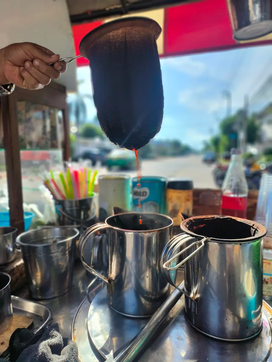 The Thika Large Reusable Thai Tea Filter 26.7 cm (10.5") | Authentic Thai Style Cloth Strainer with Metal Handle - view 8