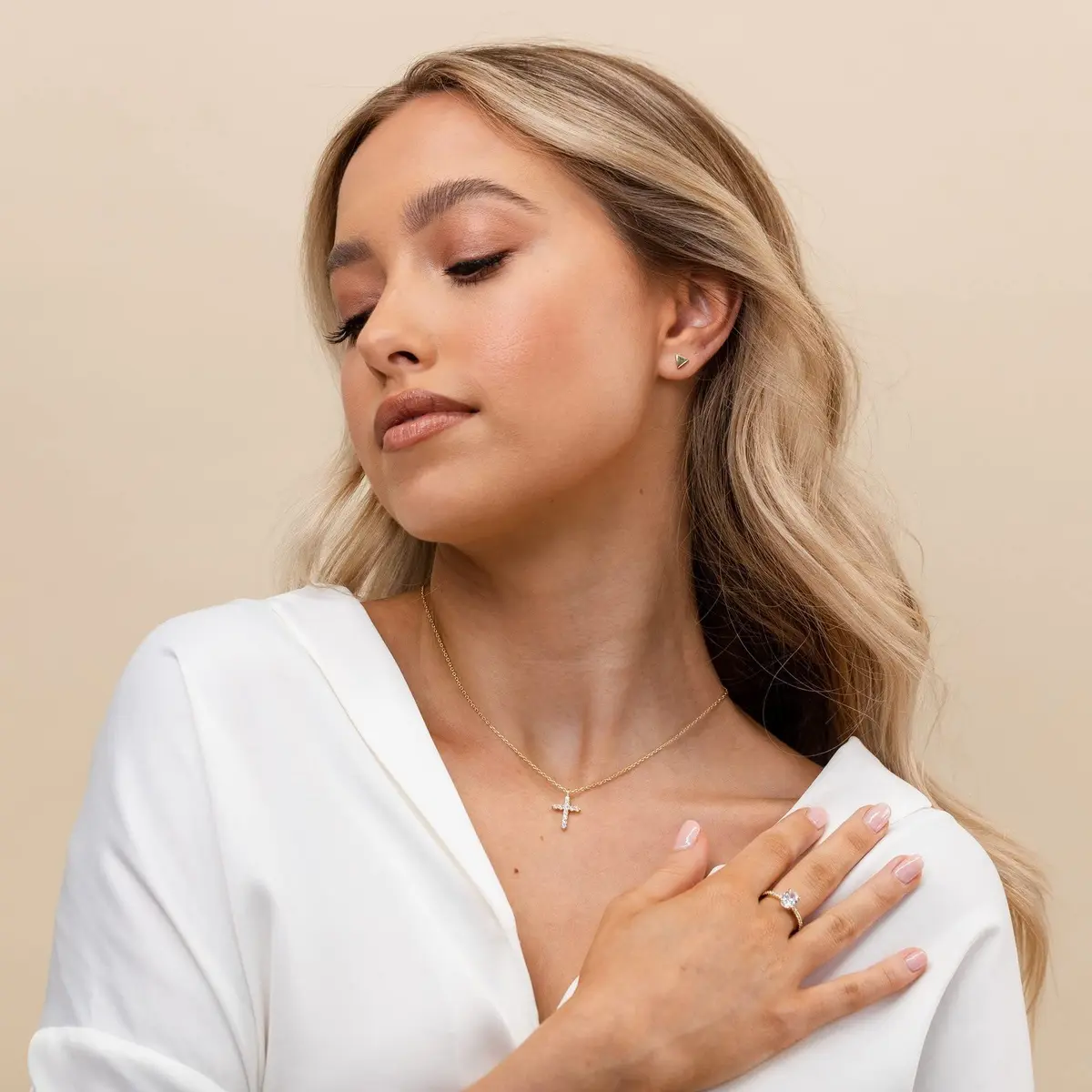 PAVOI Cross Pendant Necklace for Women, 14K Gold Plated, Rose Gold | Dainty Religious Jewelry - view 4