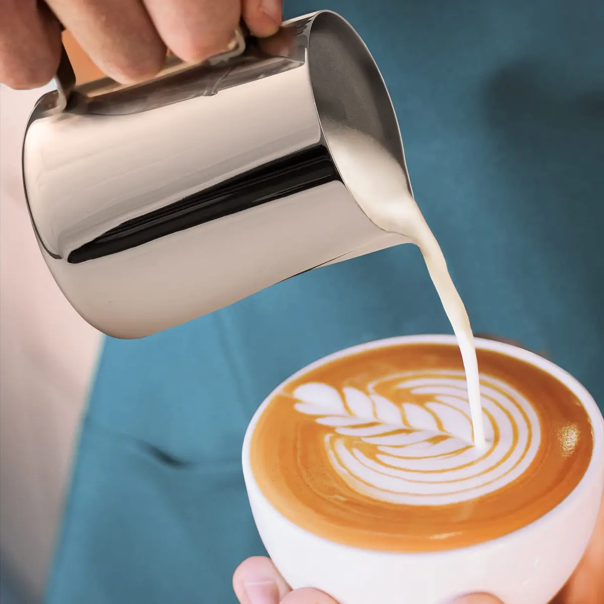 Zulay Kitchen Milk Frother Set – Handheld Coffee Frother with Stand, 350ml, 13,000 RPM, Stainless Steel, Barista Kit - view 4