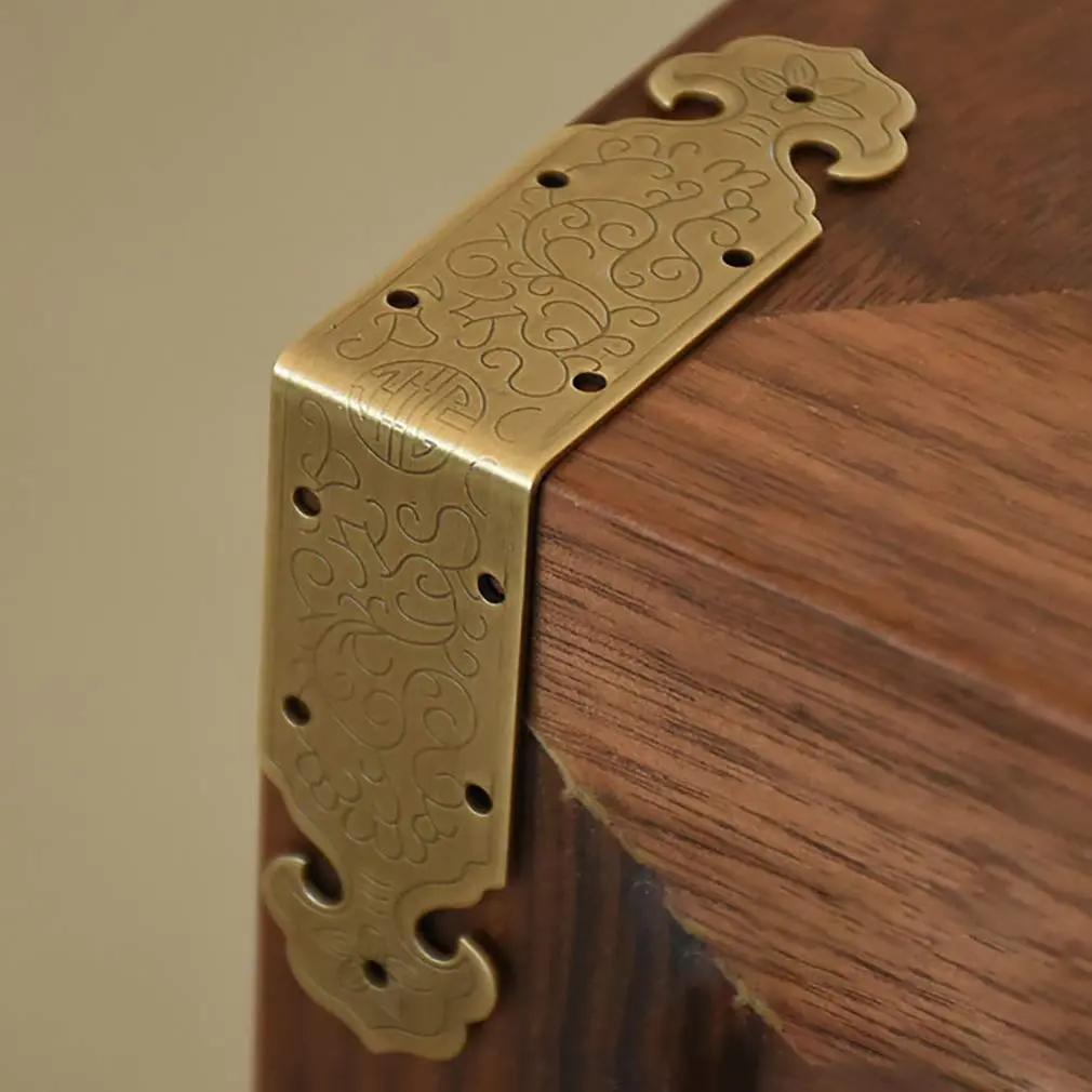 Tiazza Vintage Style Antique Brass Embossing Decorative Corner Protectors 2"x2"x1" (50x50x25mm) | Reinforce & Decorate Furniture - view 6
