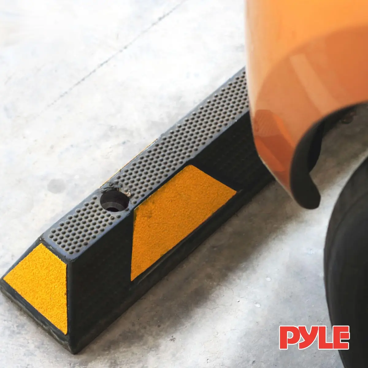 Pyle Heavy Duty Rubber Parking Lot Stopper 72 Inch | Extra Wide Vehicle Wheel Stop for Garage & Driveway - view 4