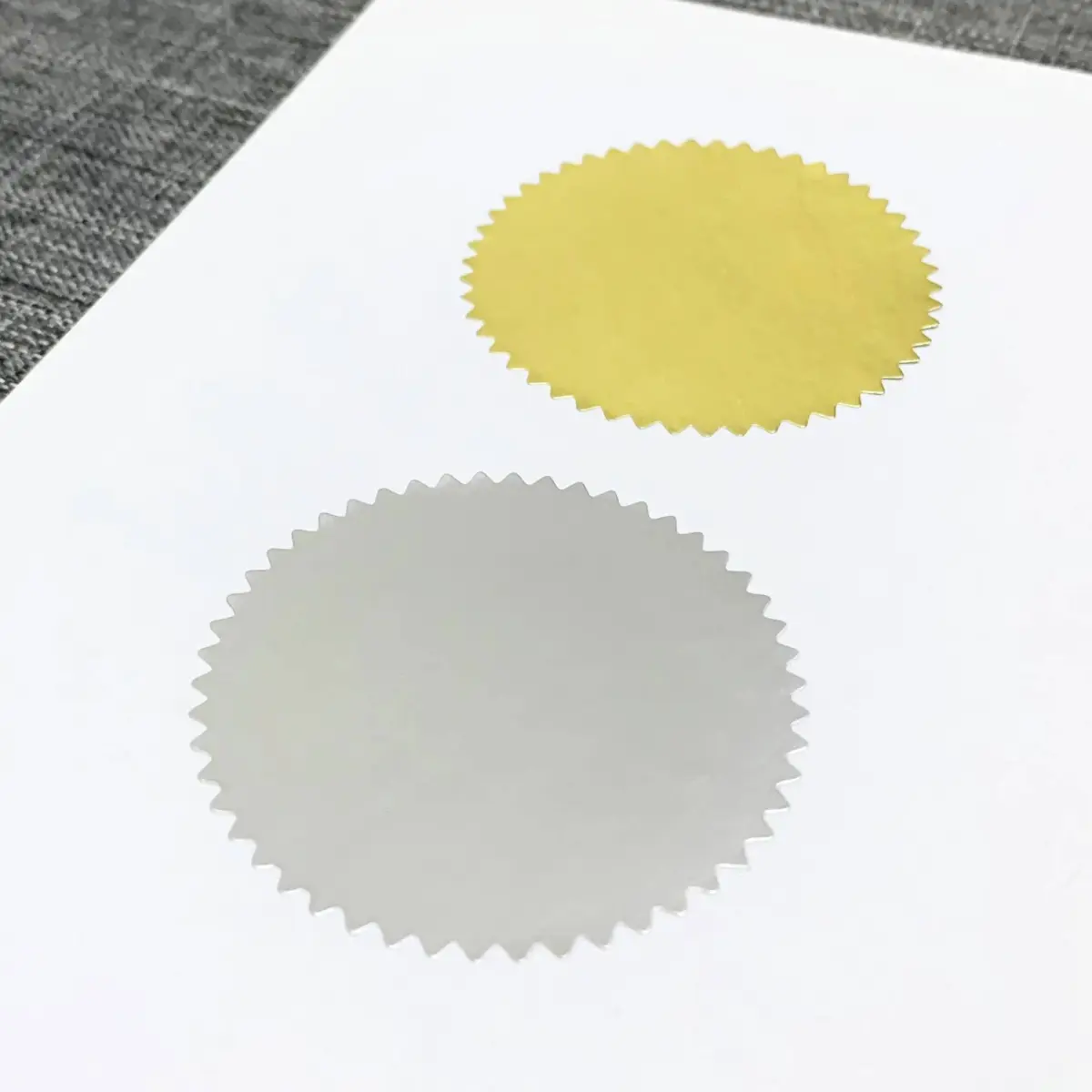 TownStix Silver & Gold Certificate Seals 400 PCS | 51 mm (2 Inch) Round Matte Foil Stickers - view 6