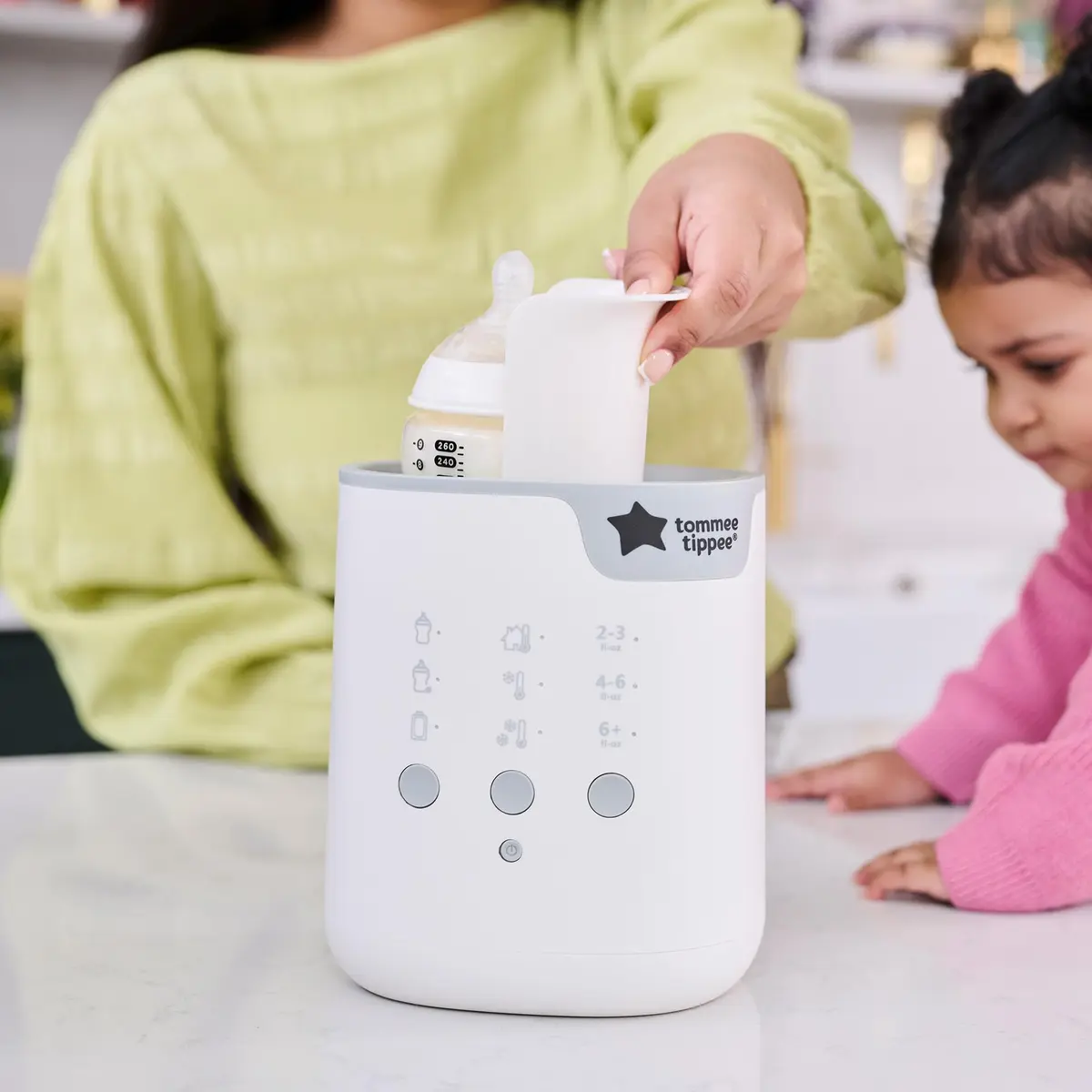 Tommee Tippee Bottle & Food Warmer, Automatic Timer, Touch Settings, 150ml (5.1 Fl Oz) | Warms Milk & Food Fast - view 3