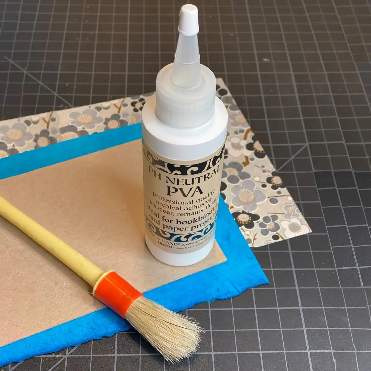 Books By Hand PH Neutral PVA Adhesive 237ml (8 Ounce) | Archival Quality, Dries Clear - view 6