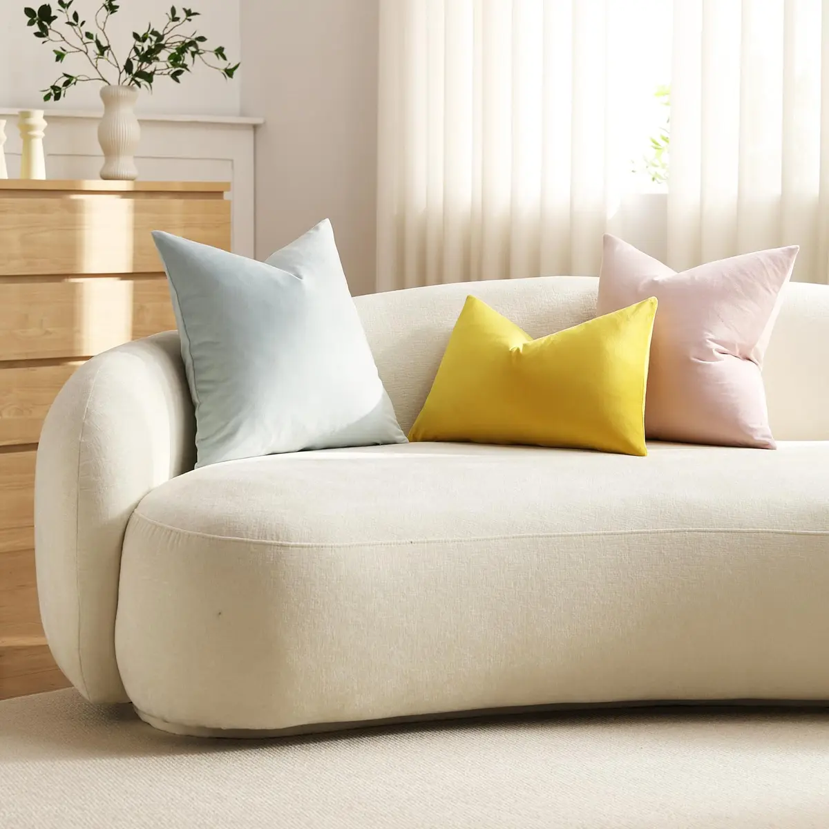 DEZENE Throw Pillow Covers 18x18 | Velvet Square Modern Home Decor (70-120 chars) - view 6