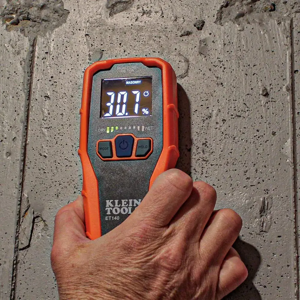 Klein Tools ET140 Pinless Moisture Meter | 19 mm (3/4-Inch) Depth Detection - view 8