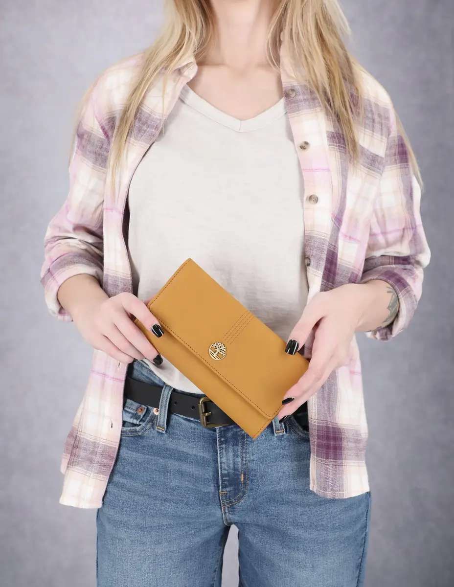 Timberland Women's Leather RFID Flap Wallet Clutch Organizer 19.7cm (7.75") | Secure Card Holder for India - view 6