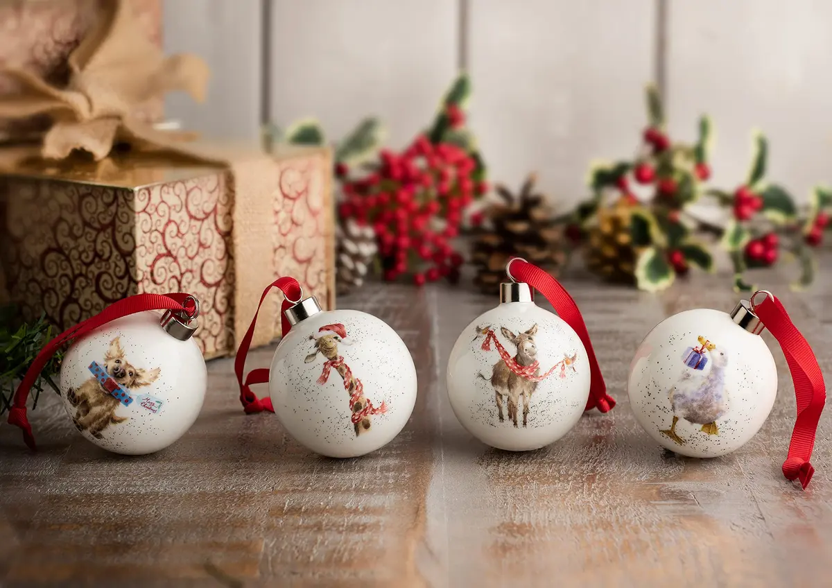 Portmeirion Christmas Bauble Gathered Around Snowman 2.6" Bone China Festive Decor - view 7