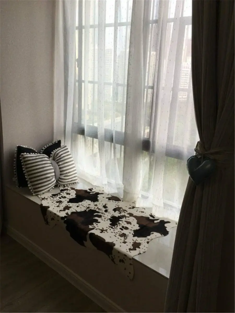yingda1992 Cut Cow Print Rug 75cm x 110cm (2.5 x 3.6 ft) | Flat Woven Animal Print Carpet for Kids Room - view 4
