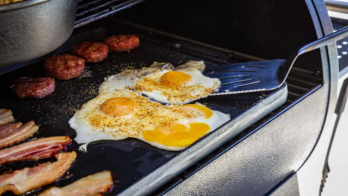 Pit Boss 10"x20" Cast Iron Griddle | Reversible, Re-seasoned, Durable - view 4