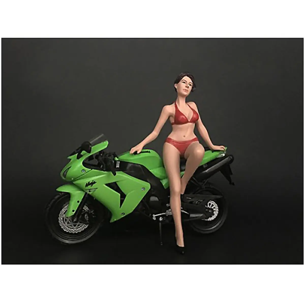American Diorama Hot Bike Model Elizabeth Figurine 6 inches | Resin, Green, Modern Style - main product image