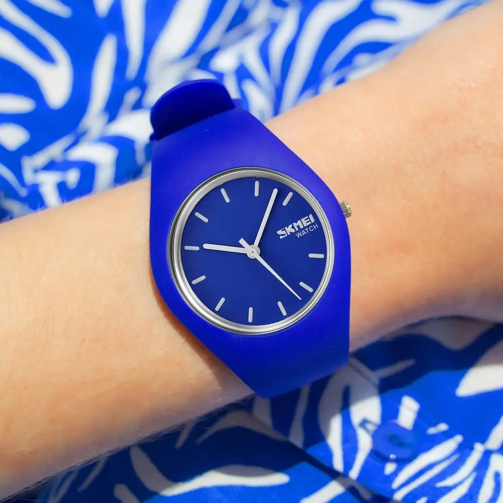 Gosasa Women's Silicone Strap Watch 40mm | Waterproof & Minimalist Design - view 4