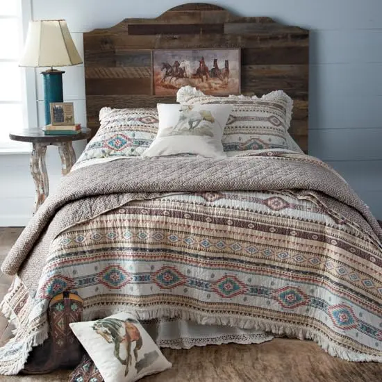Rod's True Western Indian Summer Quilt Set - Reversible Southwestern 3 Piece Queen Bedding in Yellow Red Tan - view 3