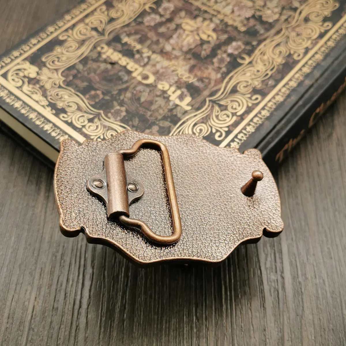 QUKE Rose Gold Long Horn Bull Rodeo Western Cowboy Belt Buckle for Men | 8.5cm (3.3in) - view 6