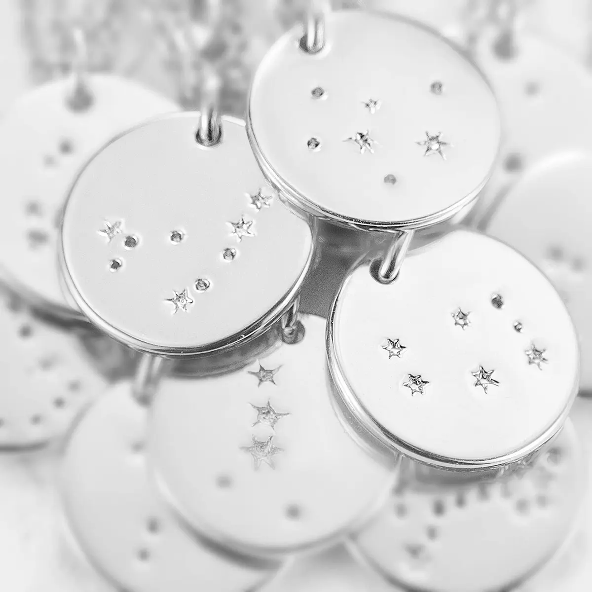 MEVECCO Leo Engraved Zodiac Disc Necklace for Women, Silver Tone | Adjustable 19-21 inch chain with celestial motif - view 7
