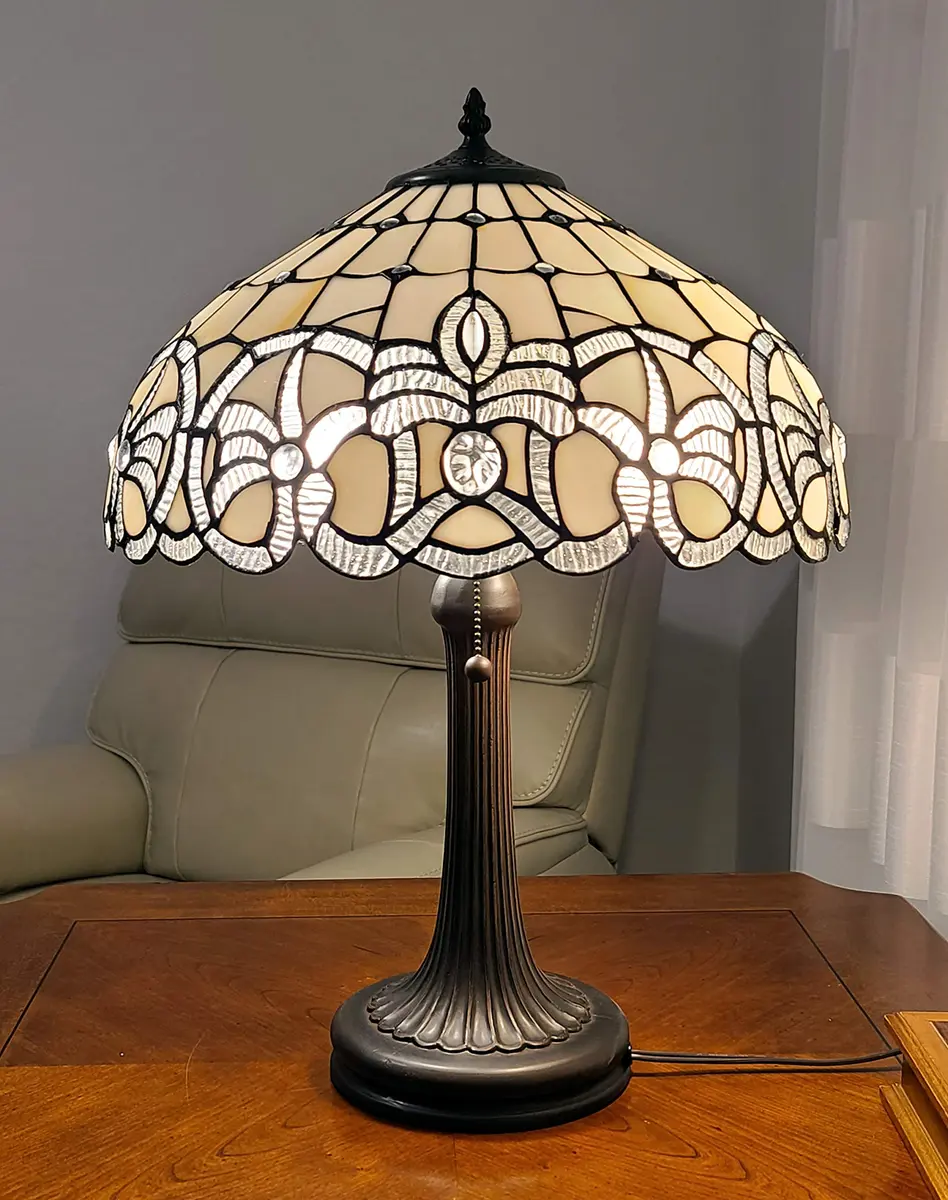 Amora Tiffany Style Table Lamp Banker 24" | Vintage Antique Decor with Handcrafted Glass - main product image