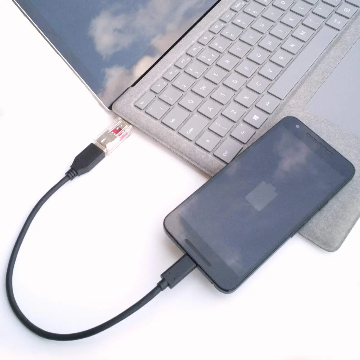 PortaPow USB Data Blocker - Protect Against Juice Jacking (Transparent, 2-Pack) | Blocks Data Transfer for Secure Charging - view 4