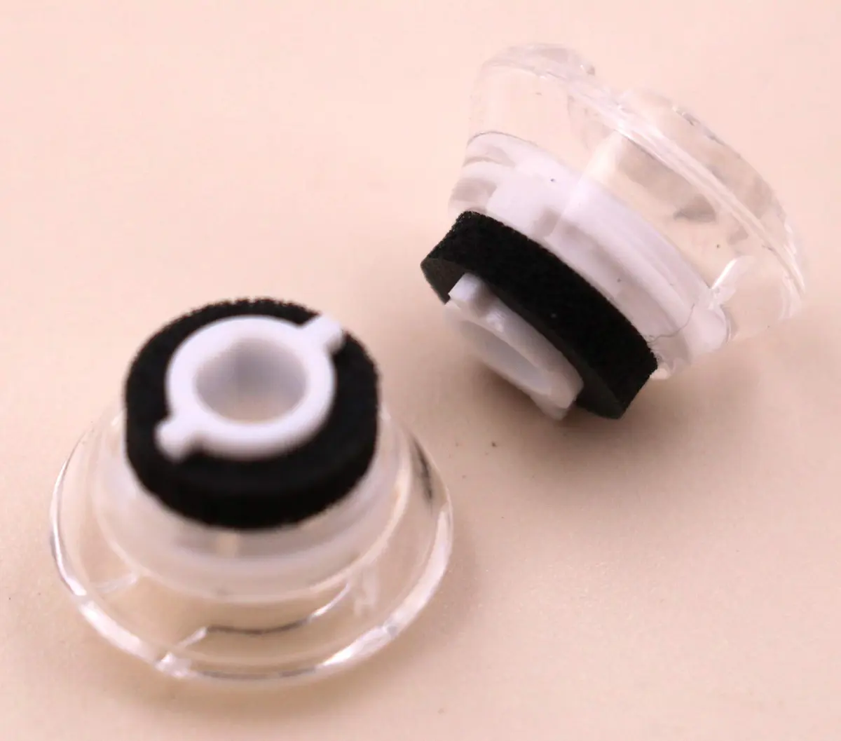 IiEXCEL Clear Silicone Eartip Kit for Plantronics Voyager Legend & 5200 Headsets, Small Size (3 Pairs) - view 3