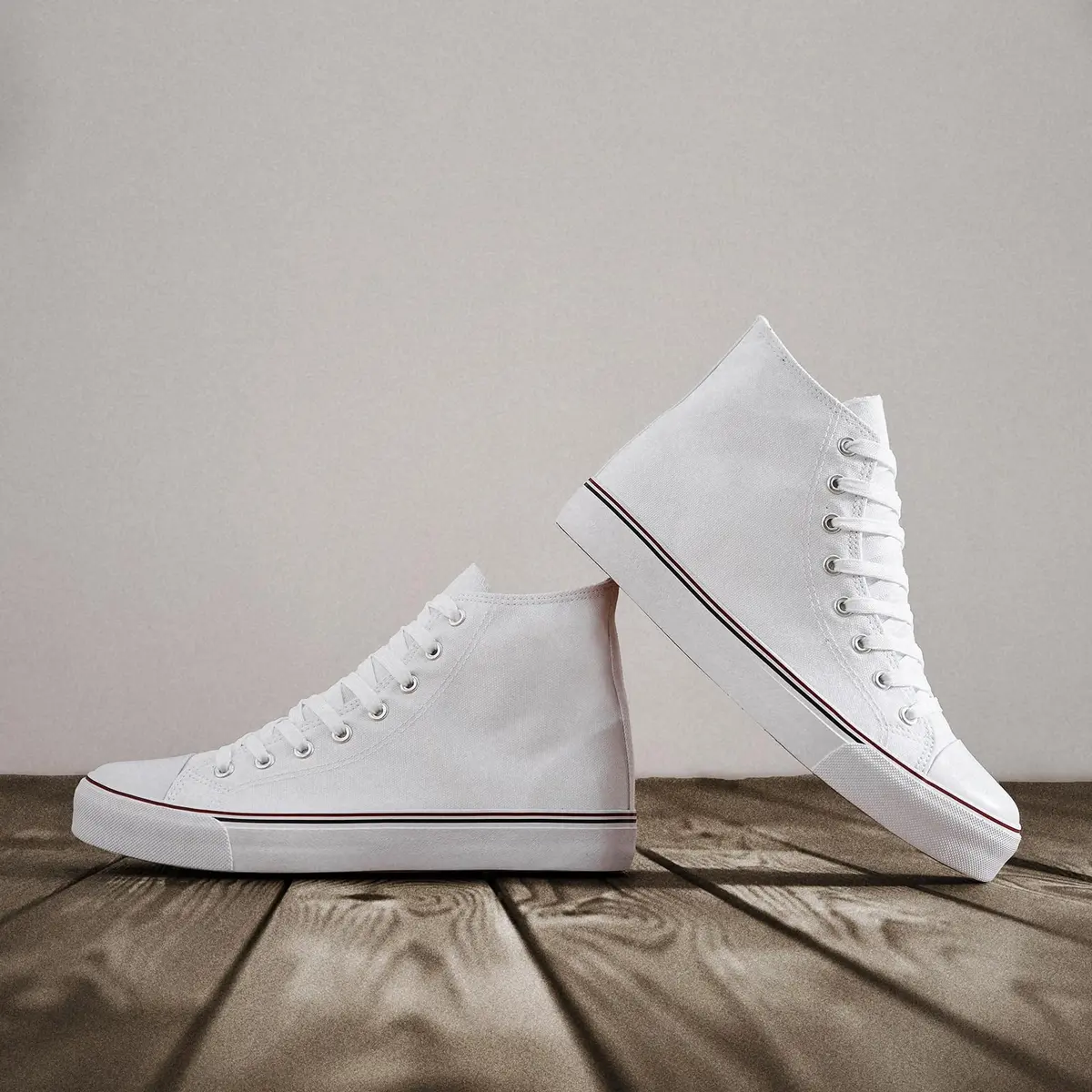 ZGR High Top Canvas Sneakers Lace Up White US7 | Breathable, Anti-Slip Rubber Sole, Classic Walking Style - view 3