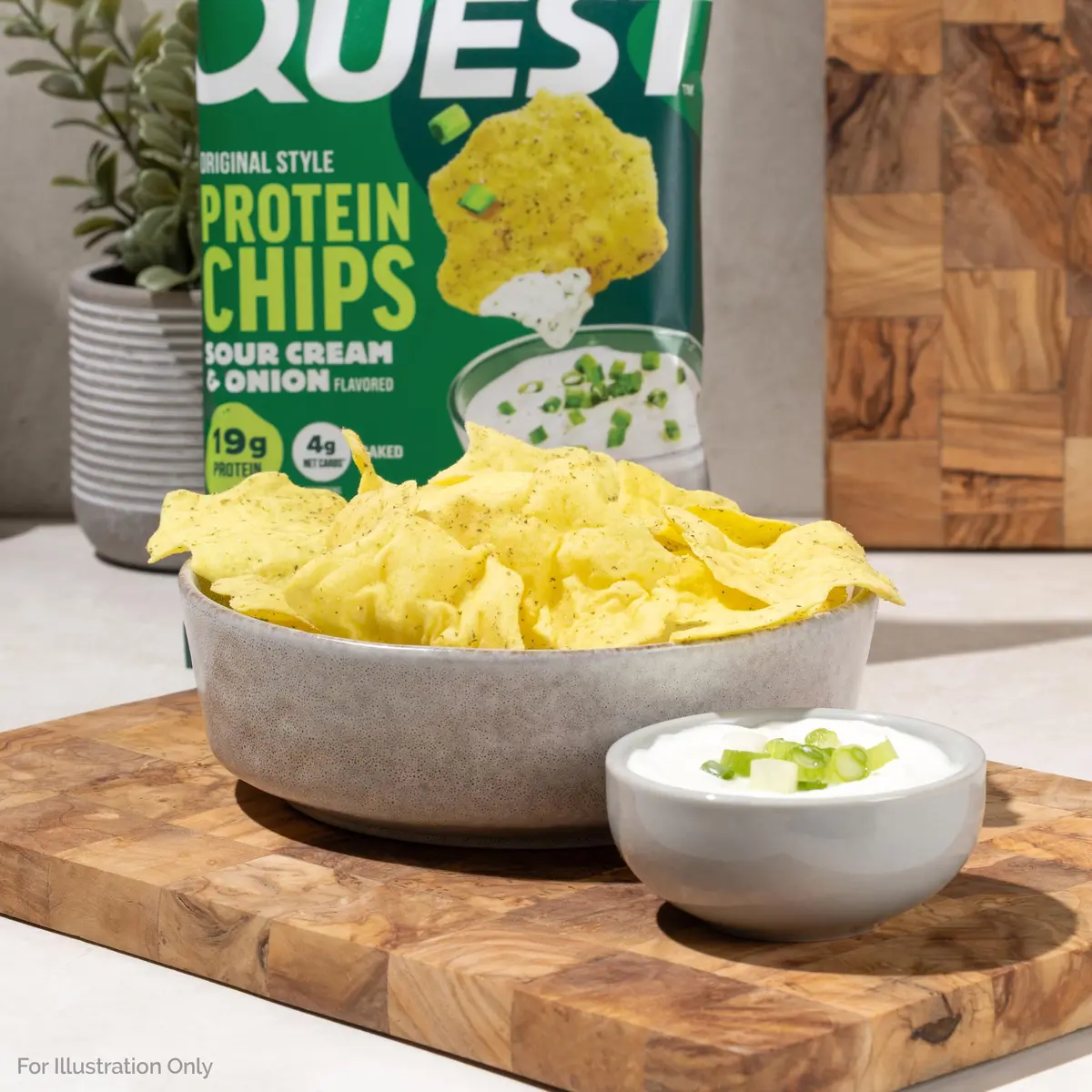 Quest Sour Cream & Onion Protein Chips 1.1oz (32g) Bags | 19g Protein, 4g Net Carbs, Gluten-Free - view 4