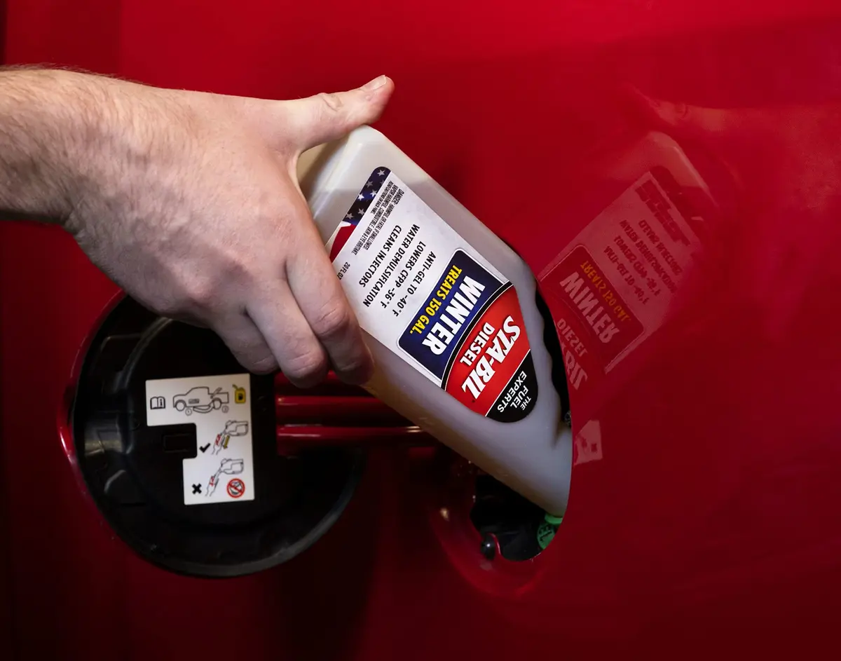 STA-BIL Diesel Winter Anti-Gel Fuel Treatment 32 fl oz | Prevents Gelling to -40°F, Removes Water, Cleans Injectors - view 7