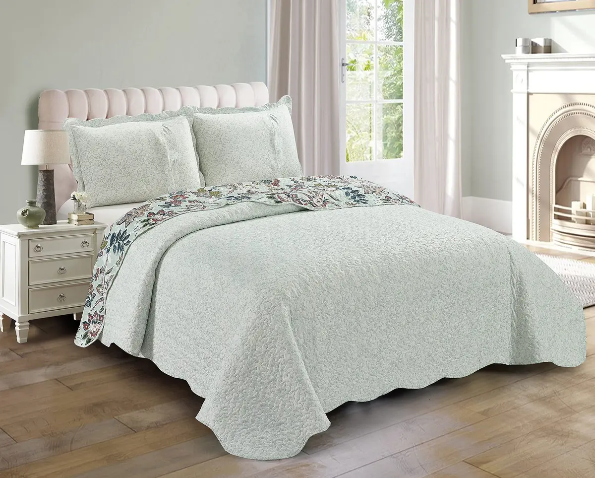 Brilliant Sunshine Green Bedding Set Full/Queen | Vintage Floral Design, All Seasons, Microfiber - view 5
