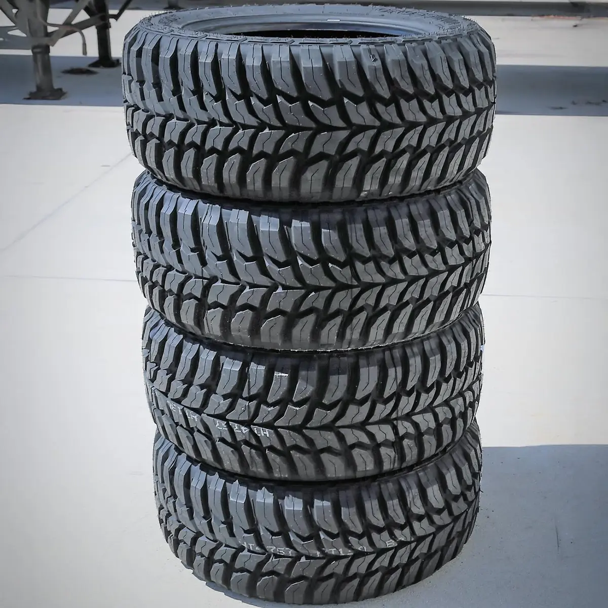 Crosswind Mud-Terrain Radial Tire 35x12.50R22LT | Off-Road Mud & All-Weather Grip - view 9
