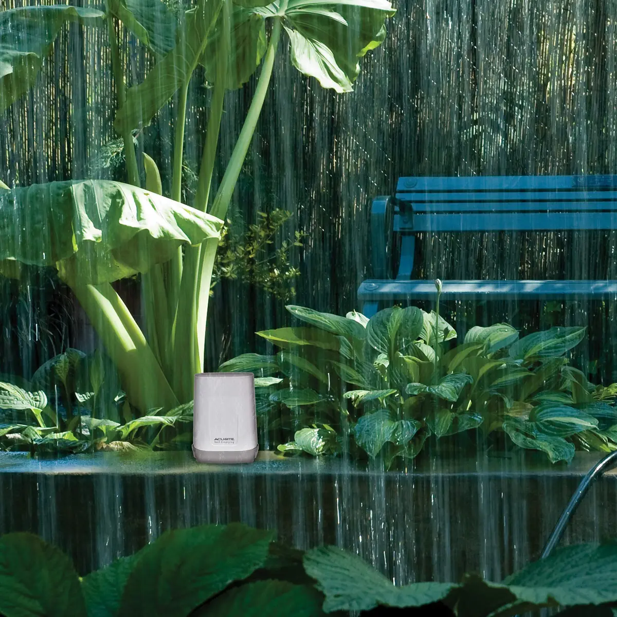 AcuRite Wireless Rain Gauge with Self-Emptying Collector & Alerts (0.9 lb) | Measures Rainfall Accurately - view 2