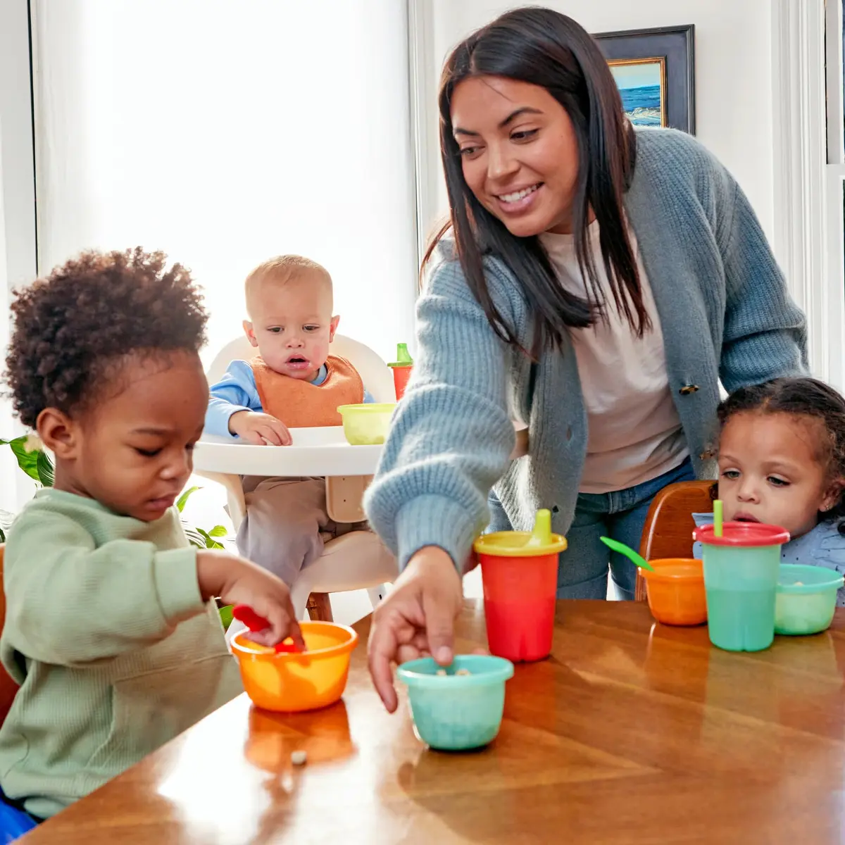 The First Years Take & Toss Spill Proof Sippy Cups - Rainbow Party Pack - 296ml (10 Fl Oz) - 20 Count - view 3