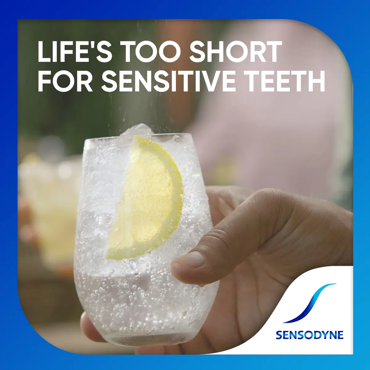 Sensodyne Repair and Protect Whitening Toothpaste 10.2ml (3.4 Fl Oz) Pack of 3 | Clinically Proven Sensitivity Relief & Enamel Repair - view 3