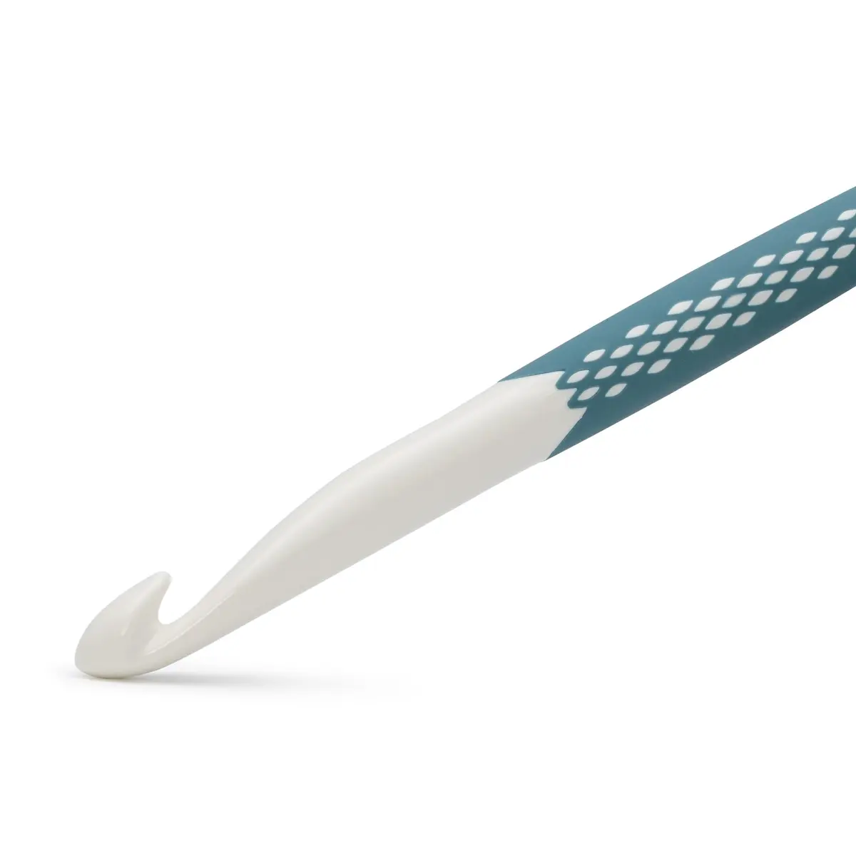 Prym Ergonomic Crochet Hook O, 11mm (0.43 inch) | Smooth Glide & Comfortable Grip - view 3