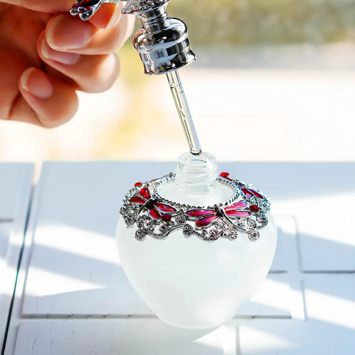 YU FENG Vintage Glass Perfume Bottle 40ml | Refillable Dragonfly Crystal Elegant Gift - view 6