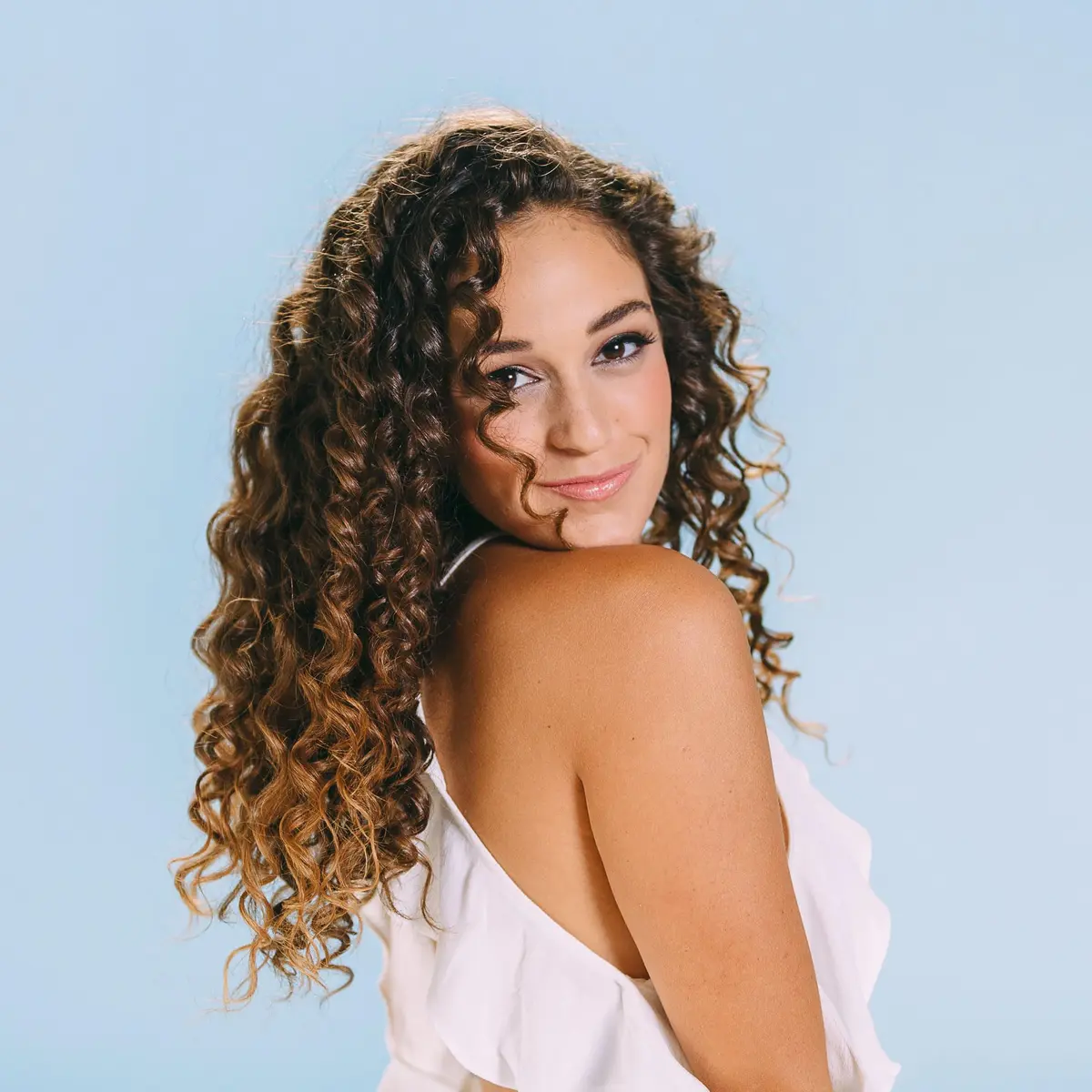 Mirta De Perales Curl Defining Cream 240ml (8 Fl Oz) | Defines Curls & Waves with Coconut Oil - view 5