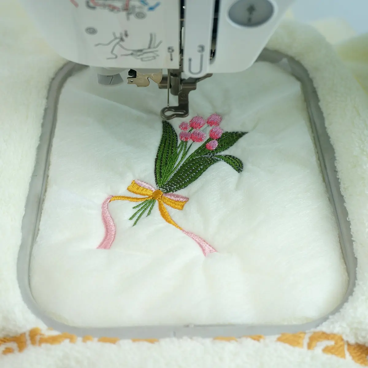 New brothread 12" x 25 Yd Wash Away Embroidery Stabilizer | Water Soluble, Light Weight 1.5oz, for Machine Embroidery & FSL - view 4