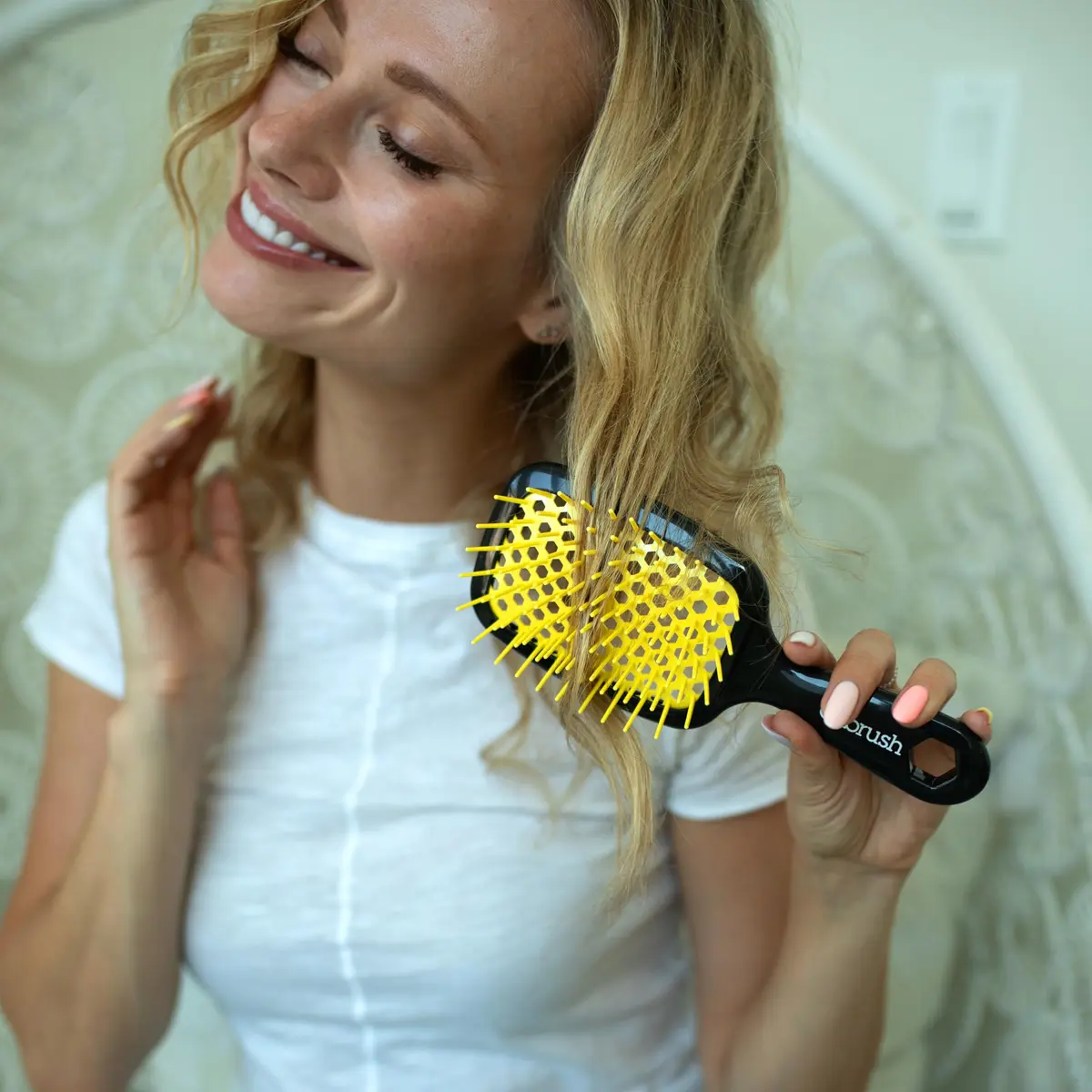 FHI Heat UNbrush Detangling Brush for Wet & Dry Hair | Anti-Static, Vented Cushion, Lightweight, All Hair Types - view 8