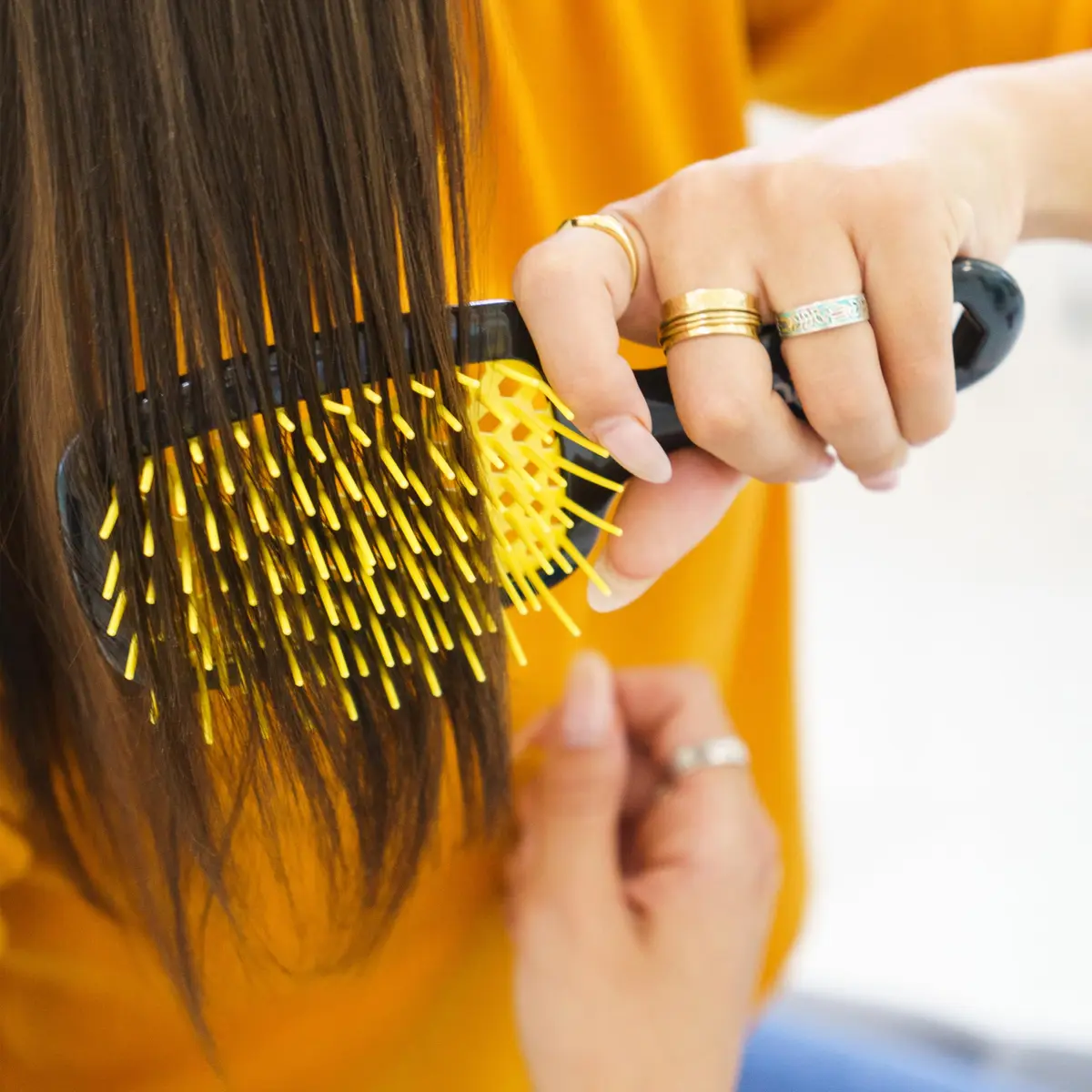 FHI Heat UNbrush Detangling Brush for Wet & Dry Hair | Anti-Static, Vented Cushion, Lightweight, All Hair Types - view 3
