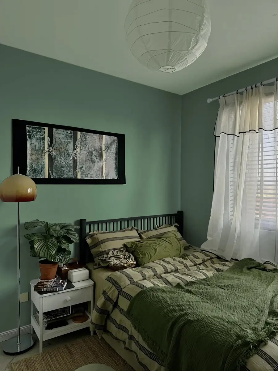 Dimoon Dark Green Textured Peel and Stick Wallpaper 45cm (17.7") x 300cm (118") | Renter Friendly Vinyl Roll - view 7