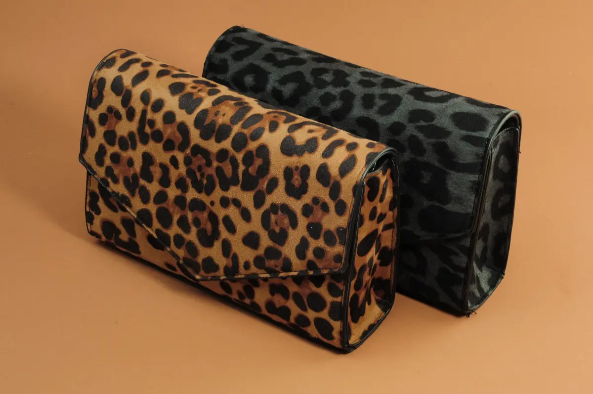 HOXIS Leopard Print Envelope Evening Clutch Women Chain Shoulder Bag (Brown Leopard Print) | Detachable Chain Strap - view 5