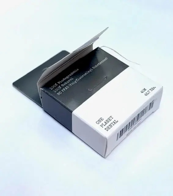 One Planet Dental Biodegradable Silk Dental Floss | Zero Waste Floss | Peppermint | 39m (129 Foot) | Plastic Free - view 3