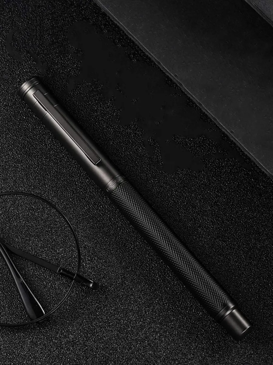erofa Black Fountain Pen with EF Nib, Silver Aluminum Alloy, Bamboo Clip, 0.5mm - view 2