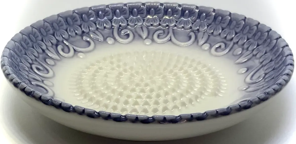 BonCera Premium Ceramic Garlic Grater Plate Set 13.3cm (5.25 Inch) Diameter | Purple Embossed All-in-One 4-Piece Set - view 4
