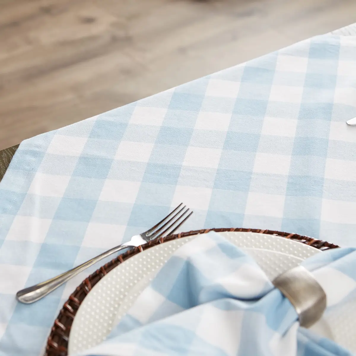 DII Buffalo Check Classic Farmhouse Tablecloth 152cm x 264cm (60" x 104") | Light Blue & White Cotton - view 4