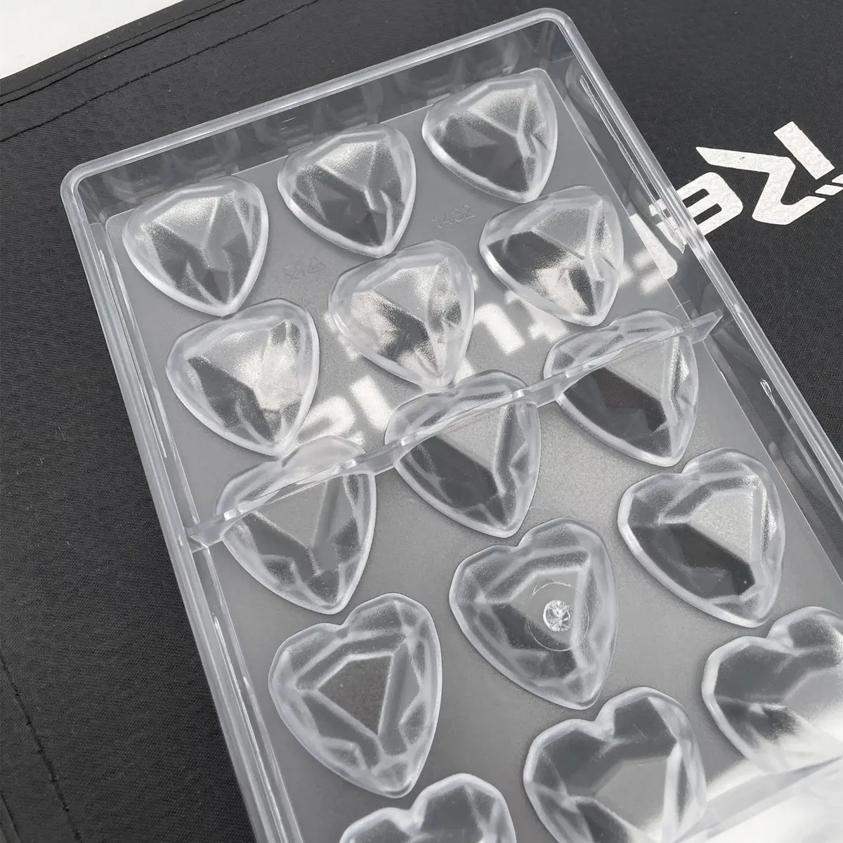 Goldbaking 3D Heart Chocolate Polycarbonate Mold 27.5x13.5cm | Durable, Food-Grade Material for Perfect Heart-Shaped Chocolates - view 8