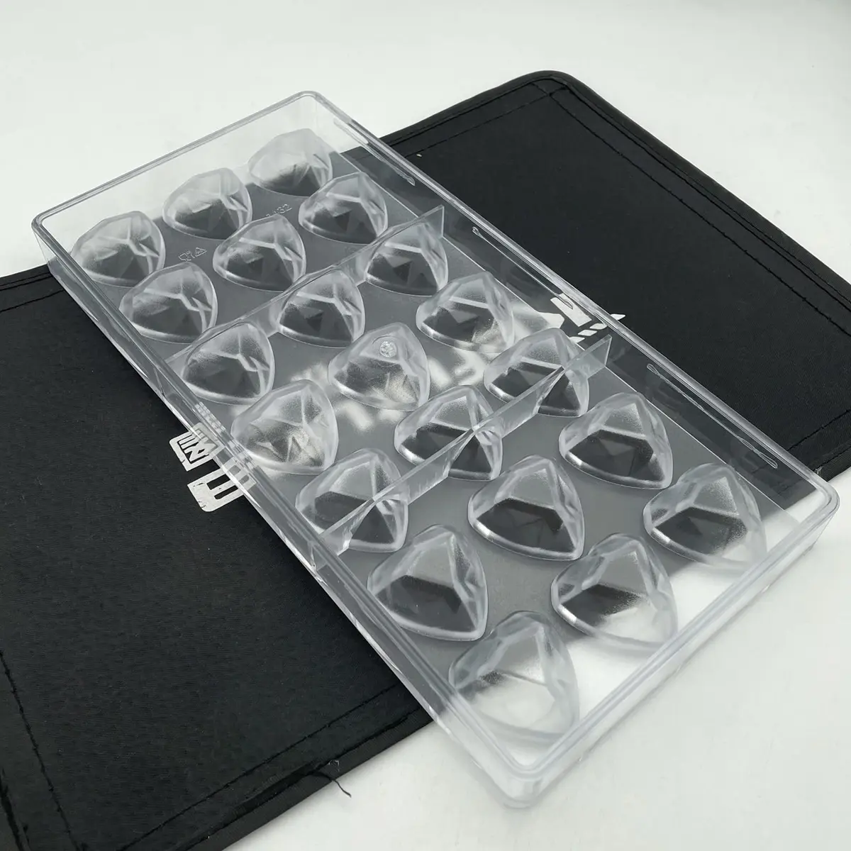 Goldbaking 3D Heart Chocolate Polycarbonate Mold 27.5x13.5cm | Durable, Food-Grade Material for Perfect Heart-Shaped Chocolates - view 4