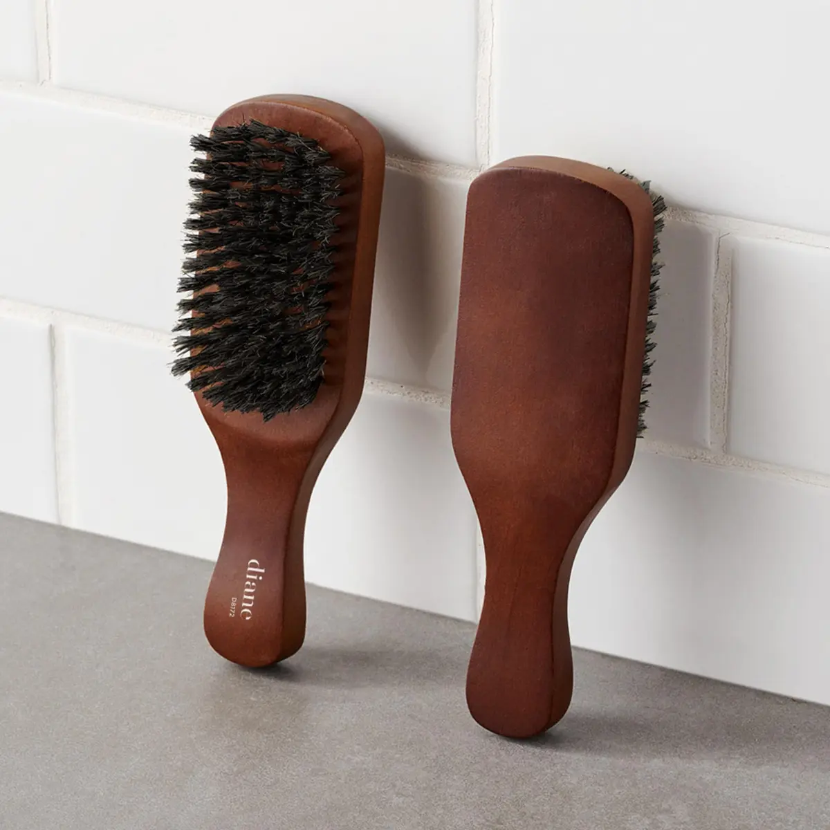 Diane Reinforced Boar Bristle Club Wave Brush for Men & Barbers – Medium Bristles for Thick & Curly Hair – 7.5" L x 2.1" W - view 3