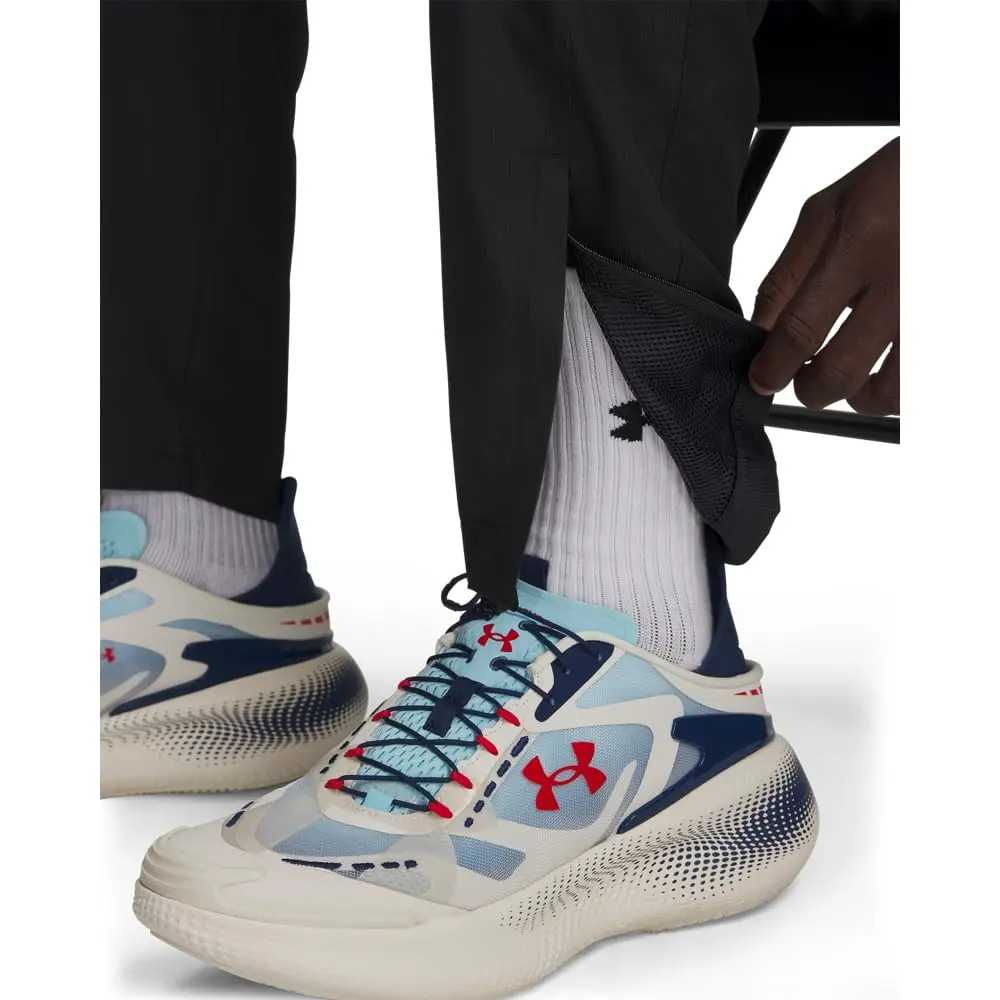 Under Armour Woven Vital Workout Pants Black (001) | Slim Fit, 31.75" Inseam, Lightweight Polyester - view 3